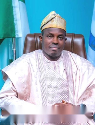 Mr Olatunbosun A. Oladapo